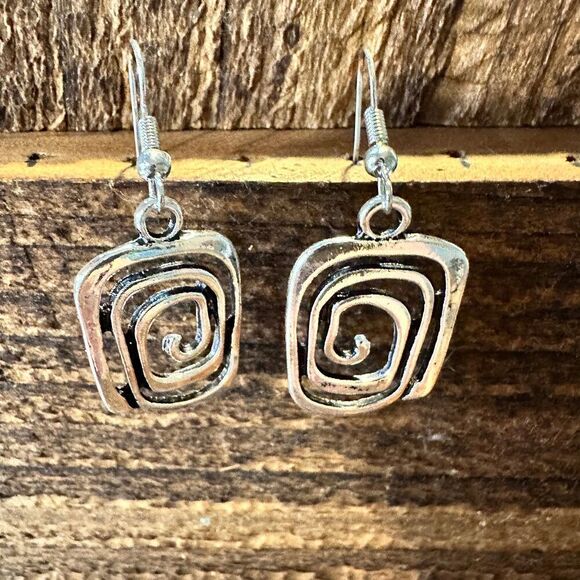 Boho Hippie Western Delicate Silver Drop Wire Earrings, Gift Box - Picture 1 of 6